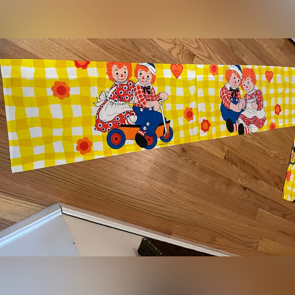 Vintage Bobbs Merrill Raggedy Ann & Andy curtains - Picture 6 of 16